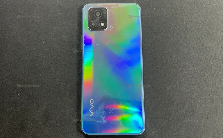 Vivo Y72 5G 8/128 ГБ