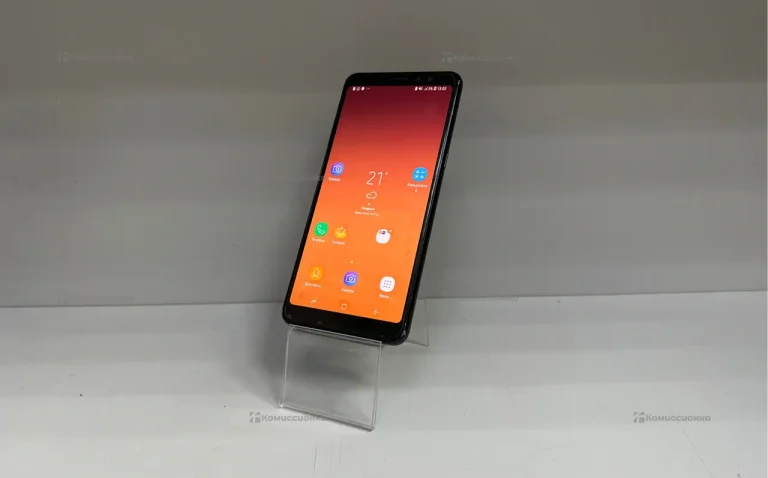 Samsung Galaxy A8 (2018) 4/32 ГБ