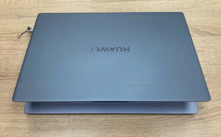 Ноутбук  Huawei mclf-xx