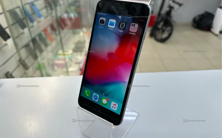 Apple iPhone 6 Plus 64 ГБ