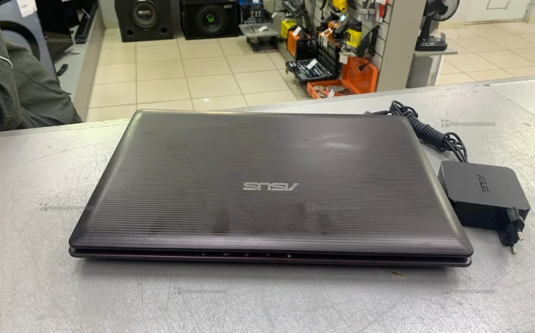 Ноутбук  asus