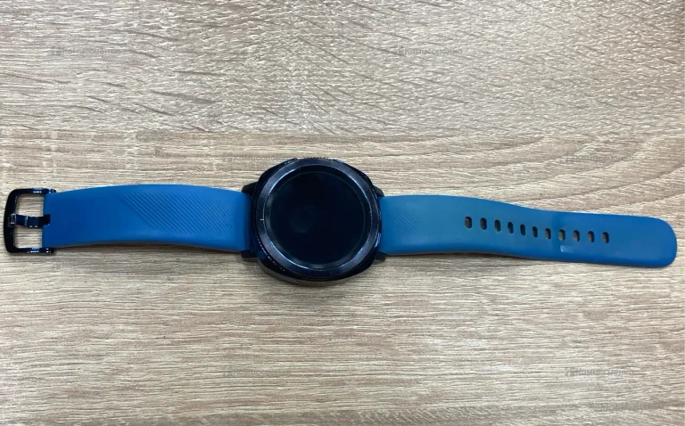 Часы  Galaxy Gear Sport