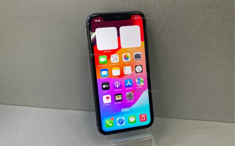 Apple iPhone 11 4/128 ГБ