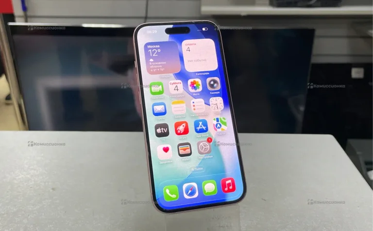 Apple iPhone 15 6/128 ГБ