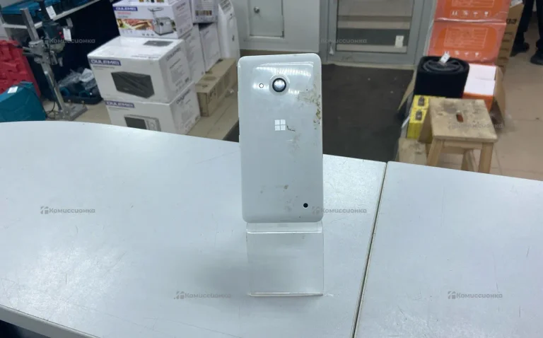 Nokia Lumia 630 Dual SIM 0/8 ГБ
