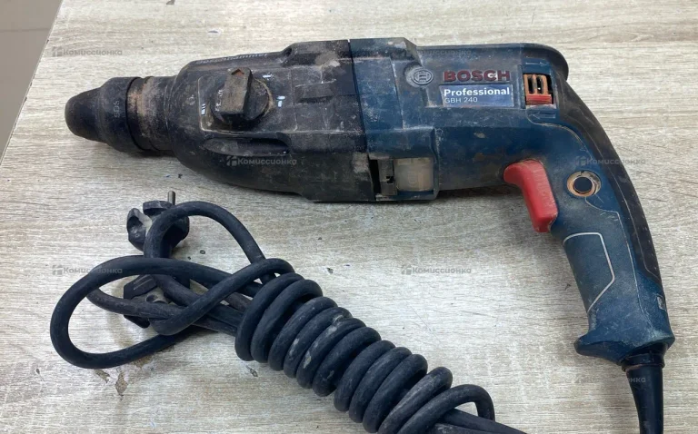 Перфоратор Bosch GBH 240