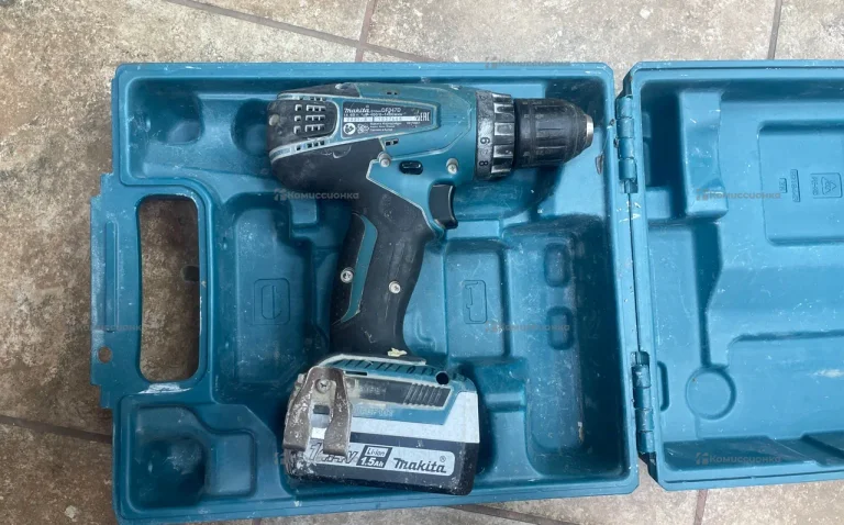 Дрель-шуруповерт makita DF347D
