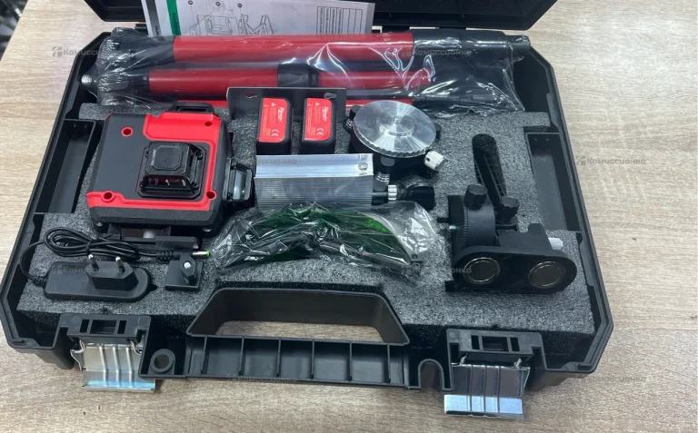 лазерный уровень Milwaukee реплика