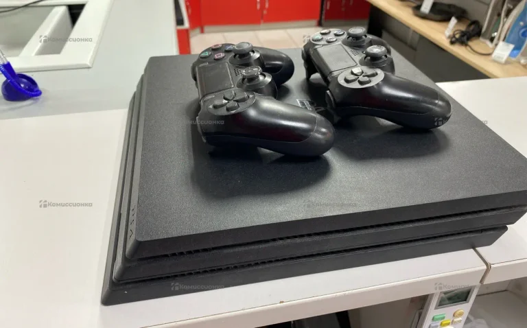 Приставка Sony PS4 Pro 1T