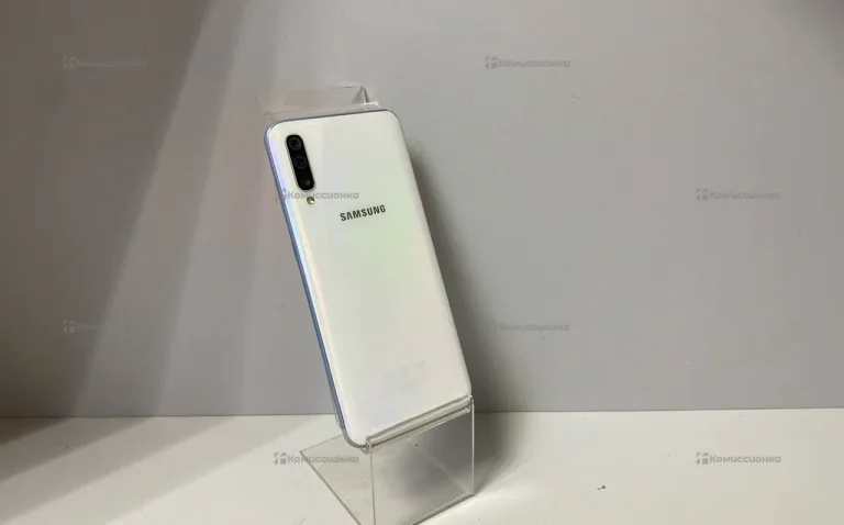 Samsung Galaxy A50 4/64 ГБ