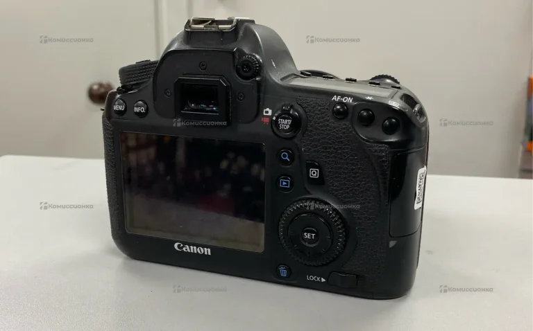 Фотоаппарат Canon EOS DS126401