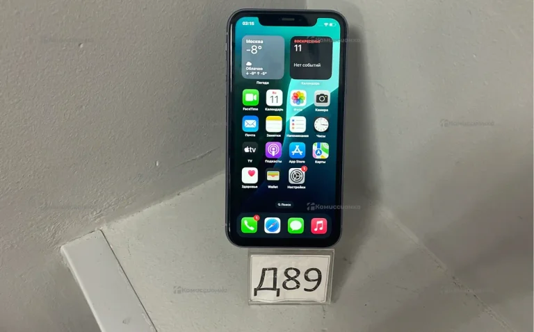 Apple iPhone 11 4/64 ГБ