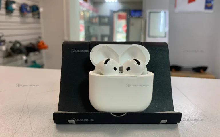 Наушники  AirPods 4 без шумодава