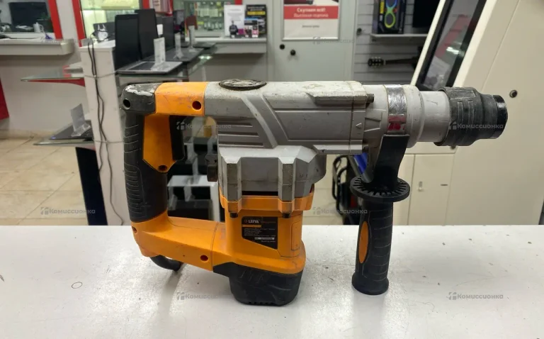 Перфоратор LEIYA LY-C2803