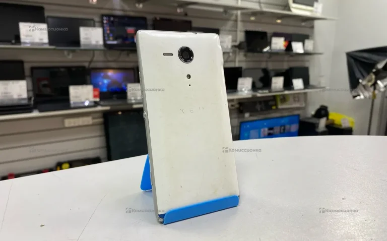 Sony Xperia C5303