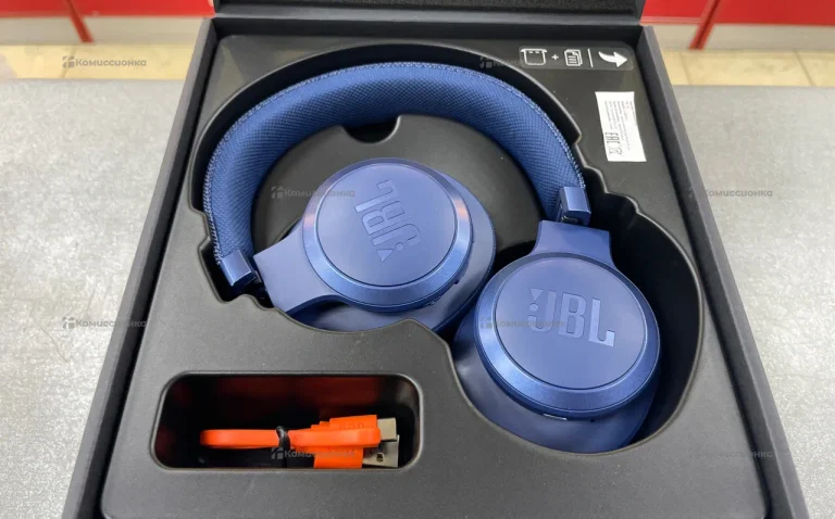 Наушники  JBL LIVE 660NC