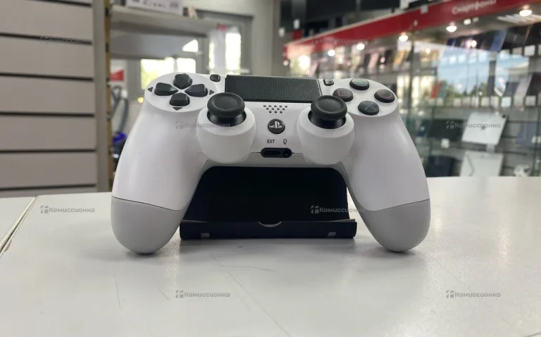 PS4. Джойстик Реплика