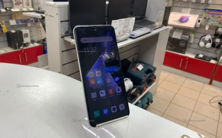 Tecno Pova Neo 3 4/128 ГБ