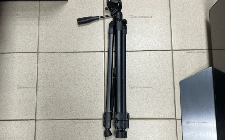 Мультилинейный лазерный нивелир Hilti PM 30-MG