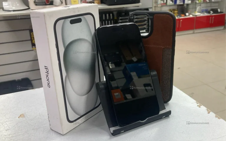 Apple iPhone 15 6/128 ГБ