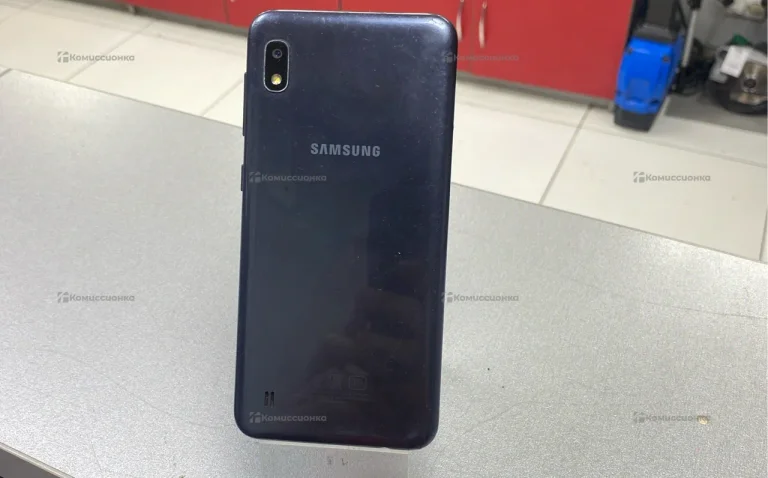 Samsung Galaxy A10 2/32 ГБ
