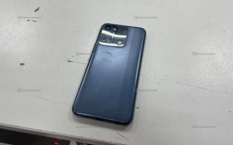 Tecno Spark 8C 4/64 ГБ