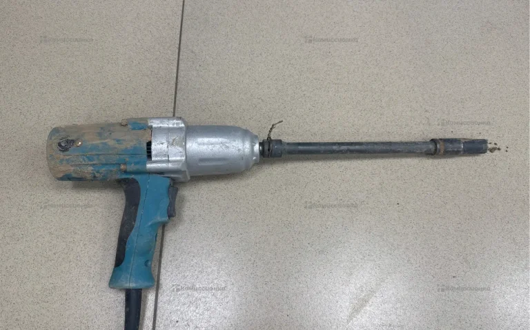 Гайковерт без названия