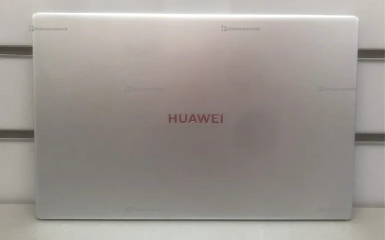 Ноутбук Huawei