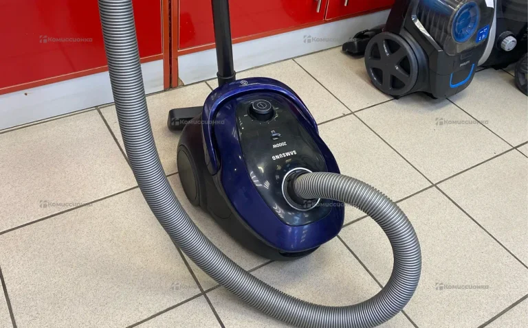 Пылесос  Samsung 2000W
