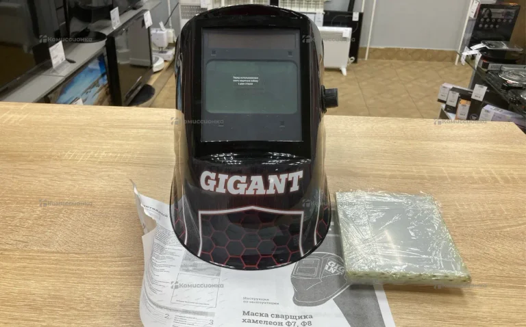 Маска сварочная Gigant G-110512