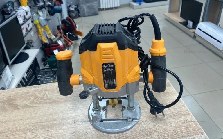 Вертикальный фрезер DEKO DKR1600E