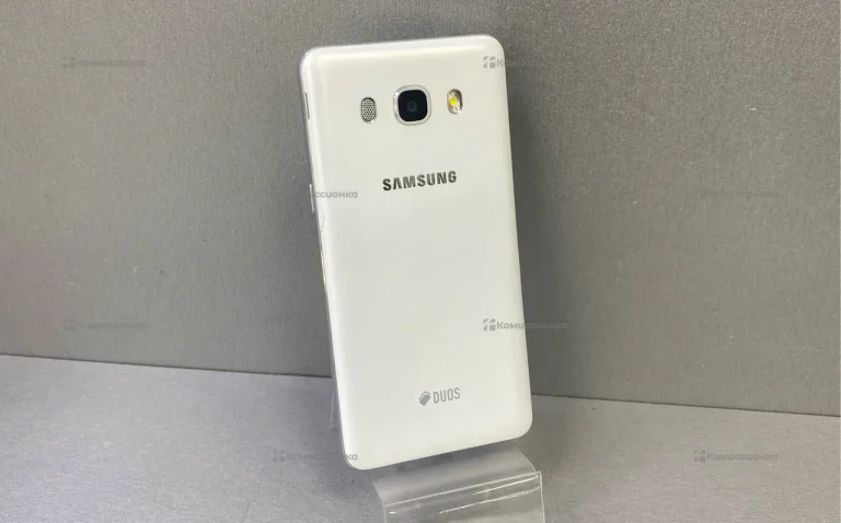 Samsung Galaxy J5 (2016) 2/16 ГБ