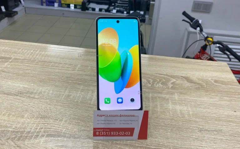 Tecno Spark 20C 4/128 ГБ