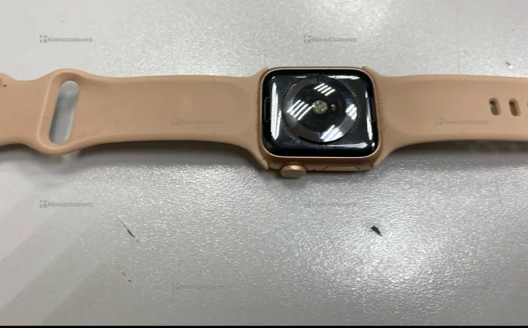 Часы Apple Watch 5 40mm