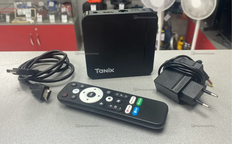 Смарт  ТВ приставка  Tanix  4/32GB