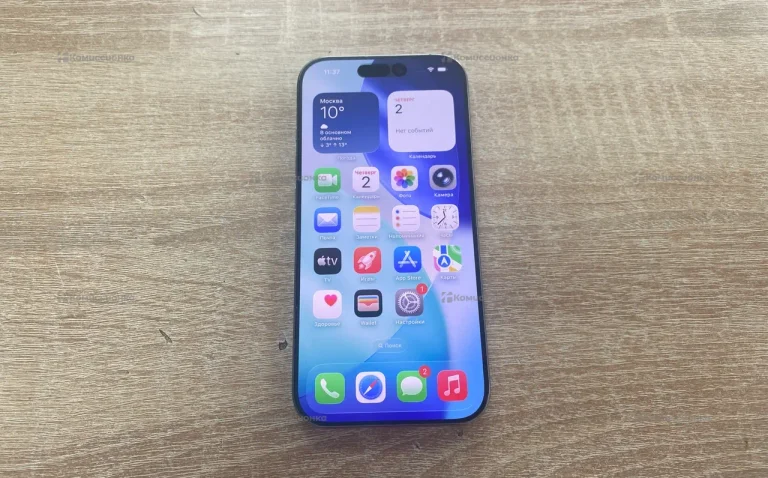 Apple iPhone 16 Pro 8/256 ГБ