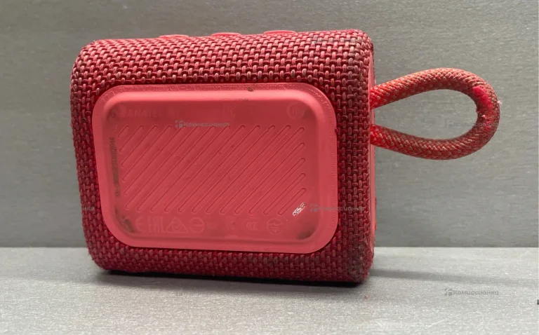 Колонка  JBL GO 3