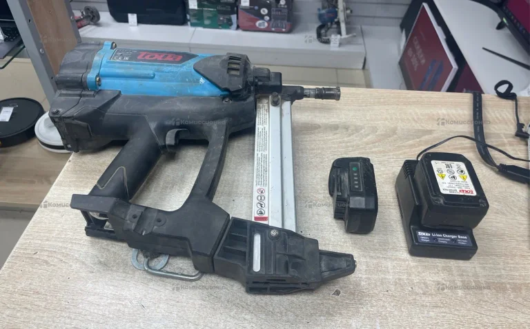 газовый монтажный пистолет TOUA GSN50