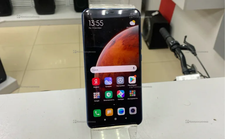 Xiaomi Mi 8 Lite 4/64 ГБ