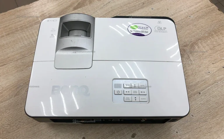Проектор Benq MW712