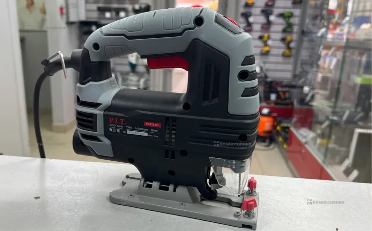 Электролобзик P.I.T. PST70-C1