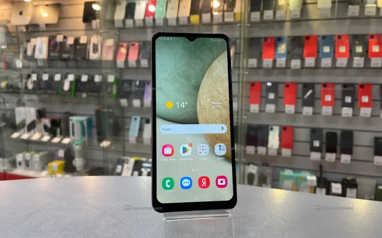 Samsung Galaxy A12 3/32 ГБ