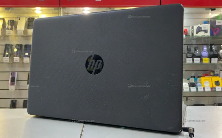 Ноутбук HP 15s-fq1028ur