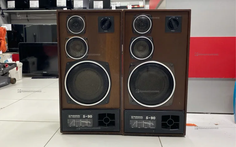 Колонка  радиотехника s90