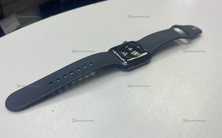 Часы Apple Watch SE Gen 2 2024