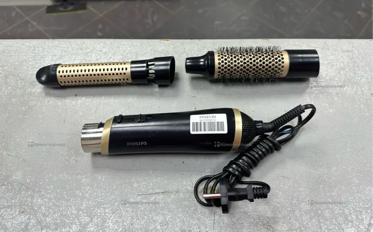 Фен щетка Philips hp8667
