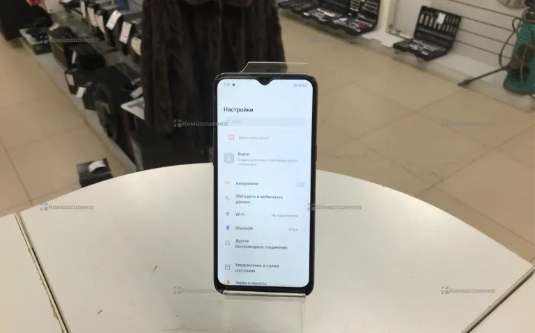 Realme C3 3/32 ГБ