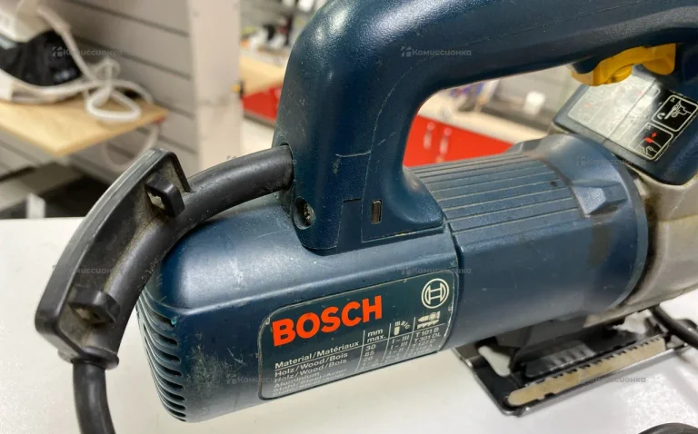 лобзик Bosch GST 85