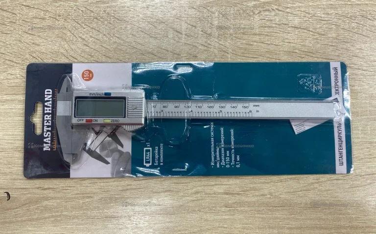 Штангециркуль электронный Master Hand