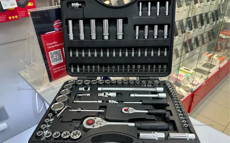 Набор инструментов Force 108 предметов